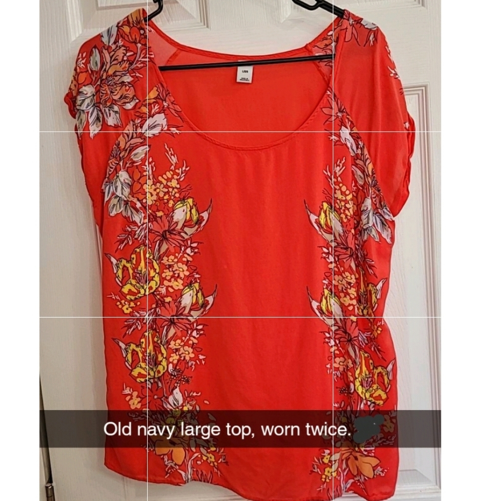 Old Navy thin material top